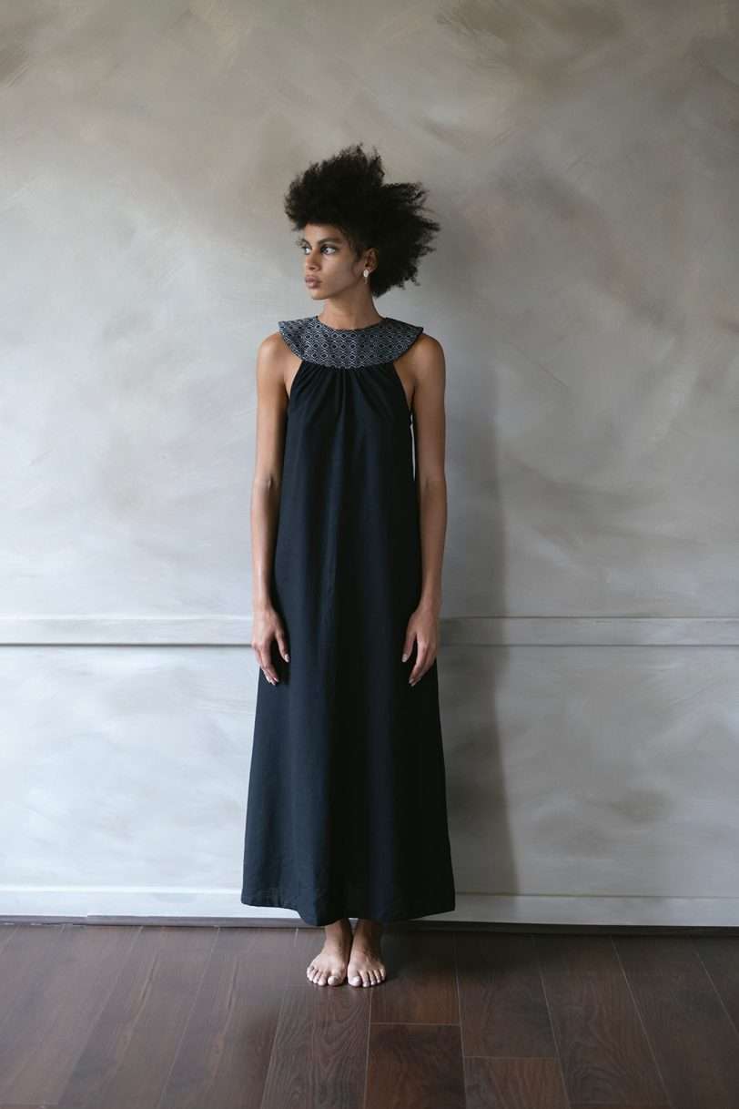 Vestido Balam - Telar negro-flores plata / Lino negro